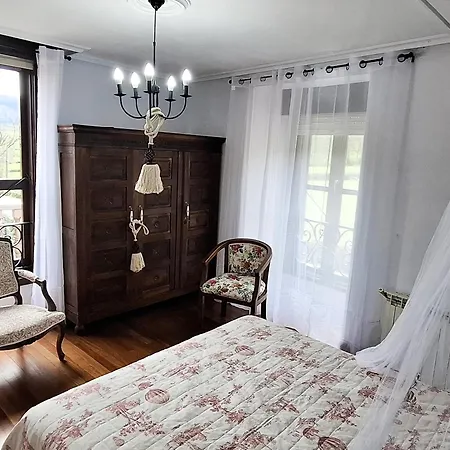 Διαμέρισμα Casa Entrepenas 3000 *
